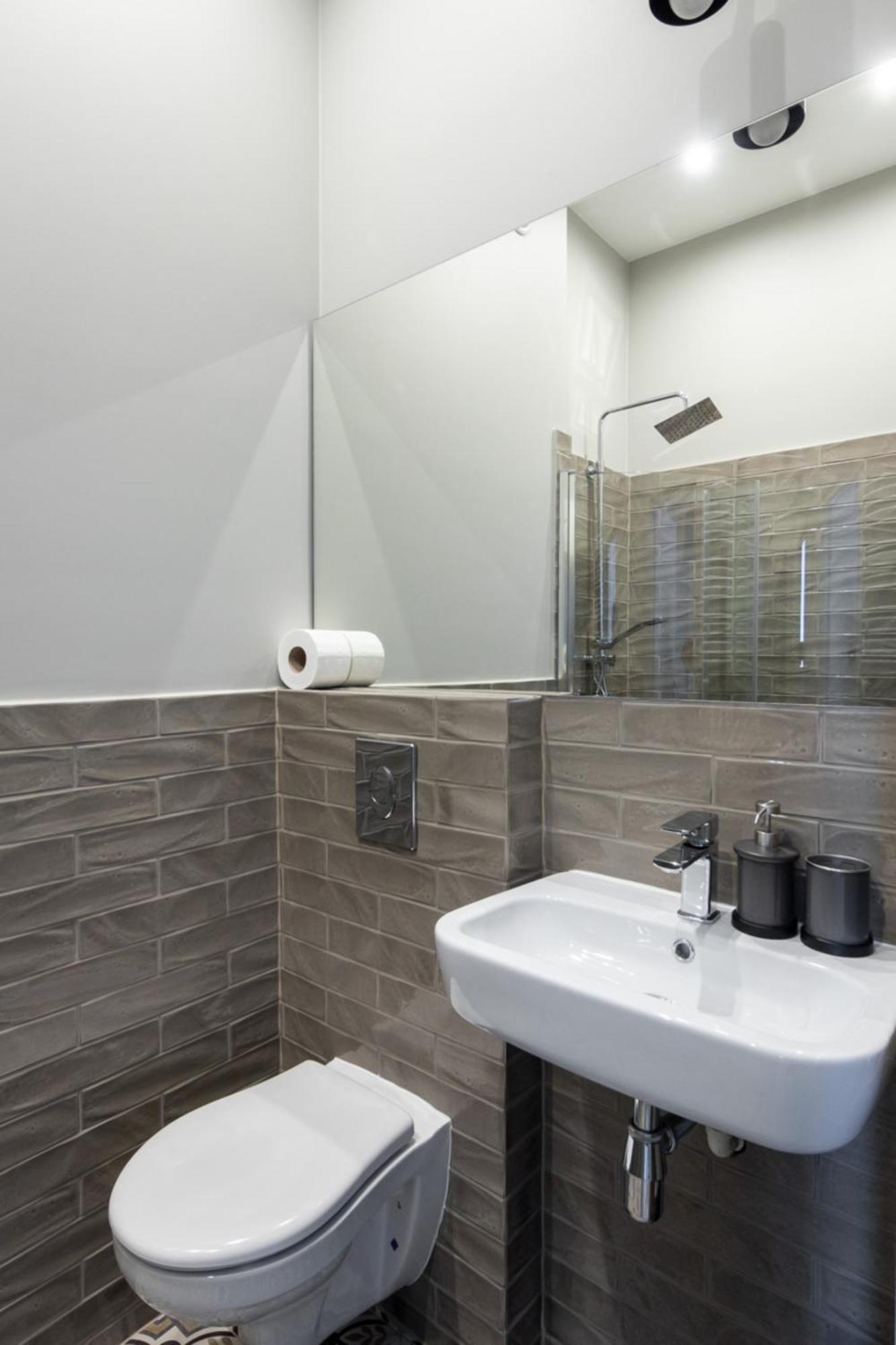 Barbacan Suites - Old Town Apartments - By Upstairs, Krakow